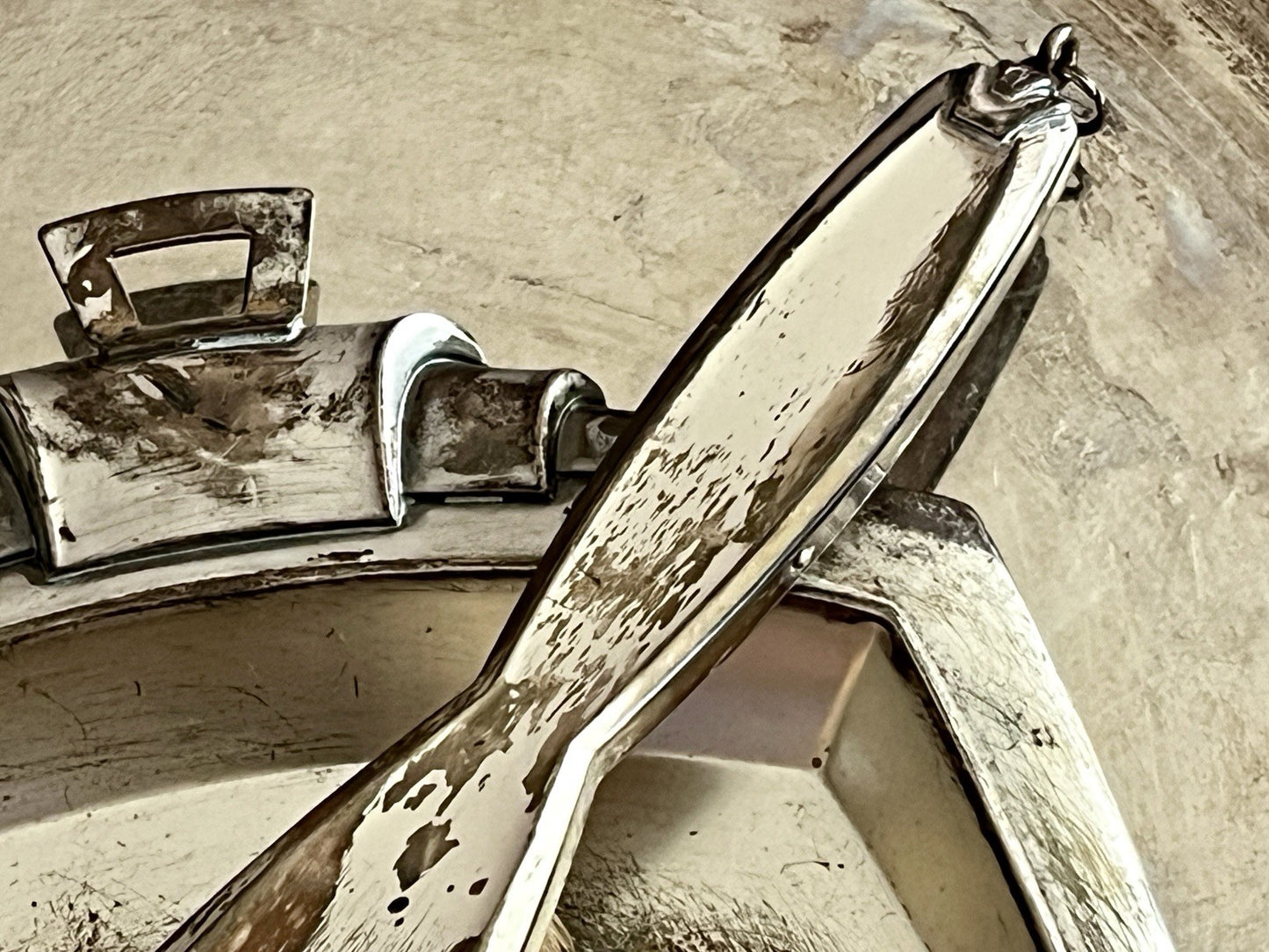 Antik Art Deco Tisch Kehrset Kehrgarnitur Krümmelkehrer versilbert Bauhaus