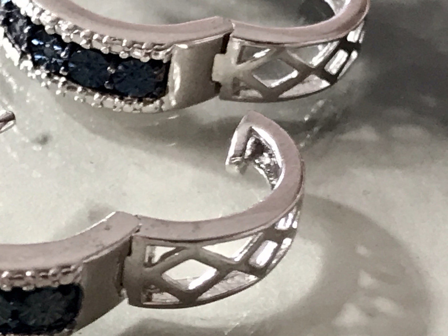 Ohrringe 925 Silber Creole Klappcreolen blaue Steine Saphire? Edel HN