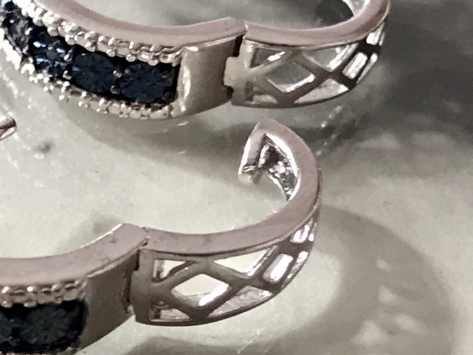 Ohrringe 925 Silber Creole Klappcreolen blaue Steine Saphire? Edel HN