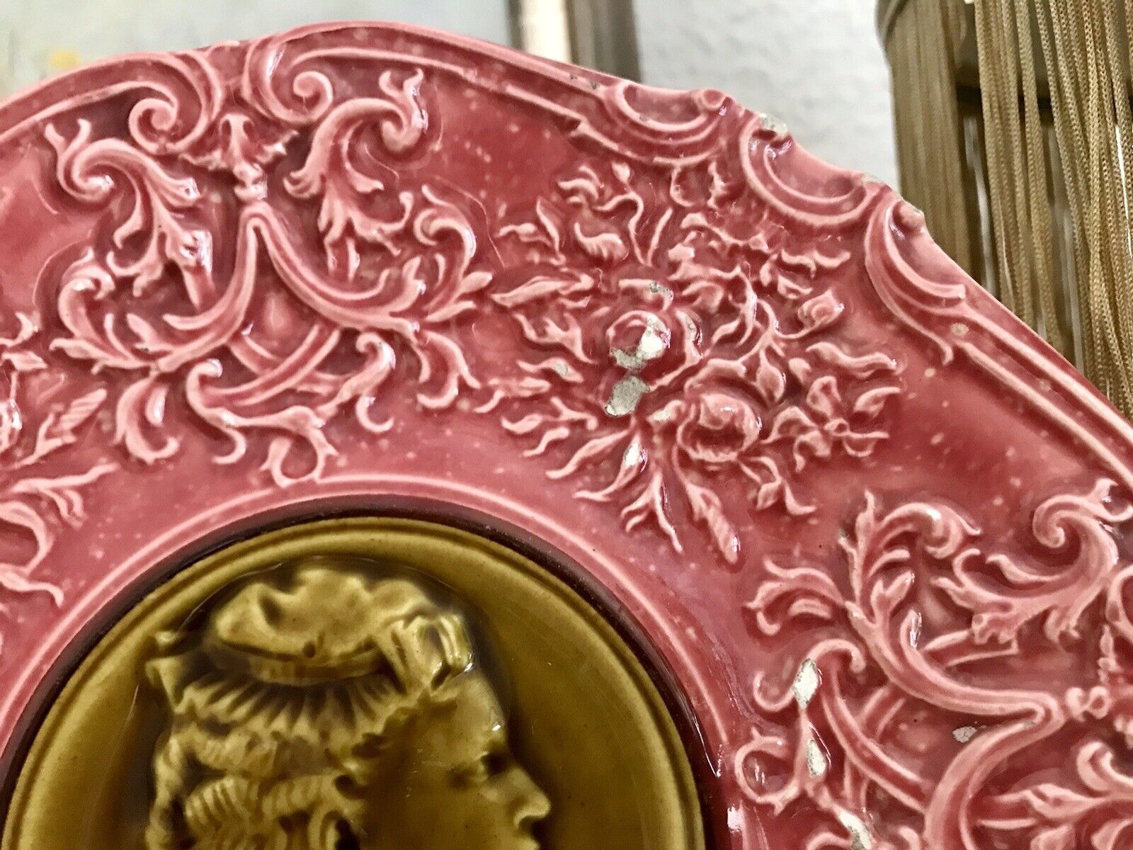 Villeroy&Boch Antik Keramik Majolika Teller Zierteller Schale Frau Torso rosa