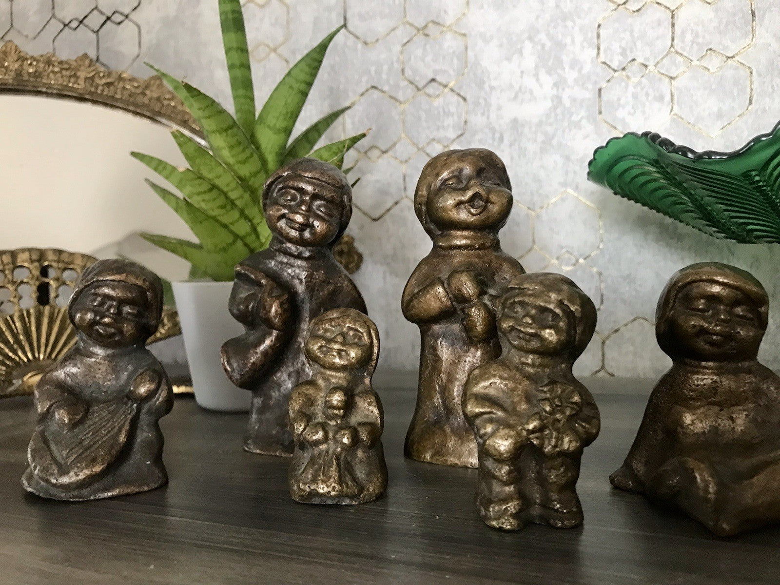 6x Vintage Bronze Figur Kinder Skulpturen Limpke u.a. Mädchen mit Puppe SCHÖN!