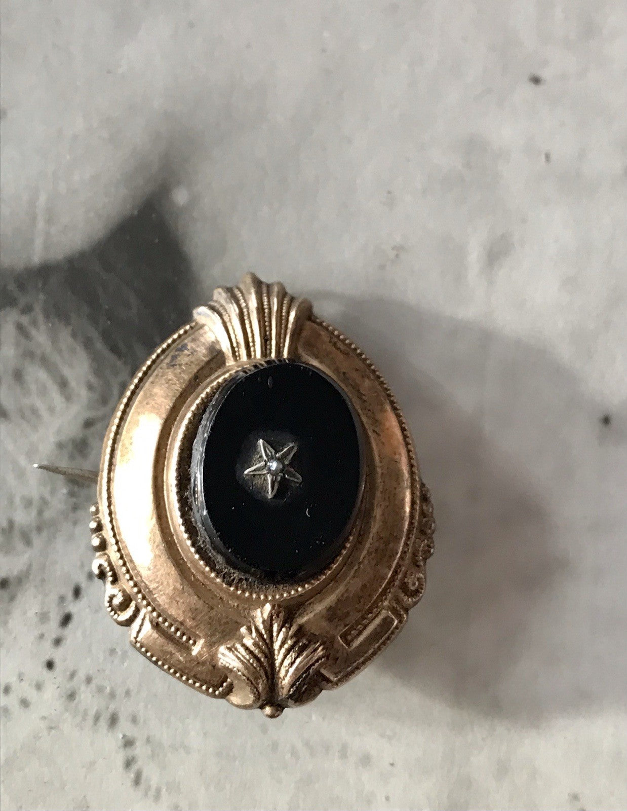 Antik Brosche Walzgold auf Silber gold Anhänger? Schaumgold Doublè Onyx