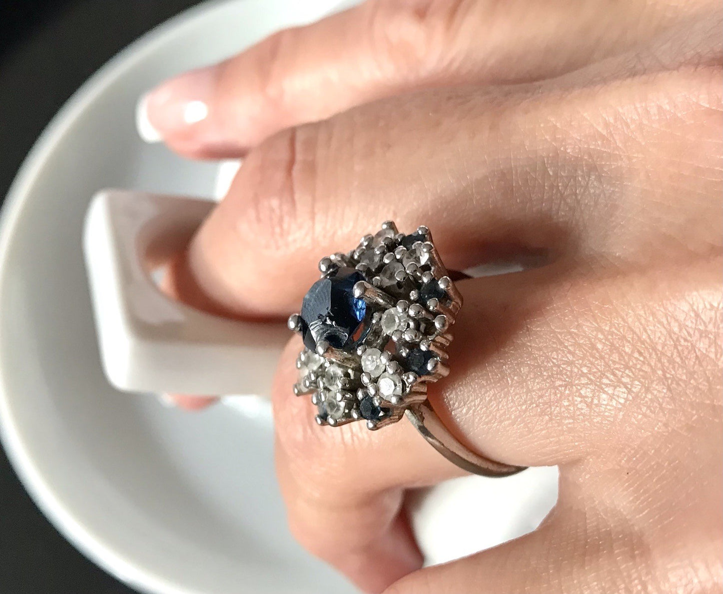 Vintage Entourage Halo Ring farblose Steine & Saphir Silber 835  ~Gr.55 17,5