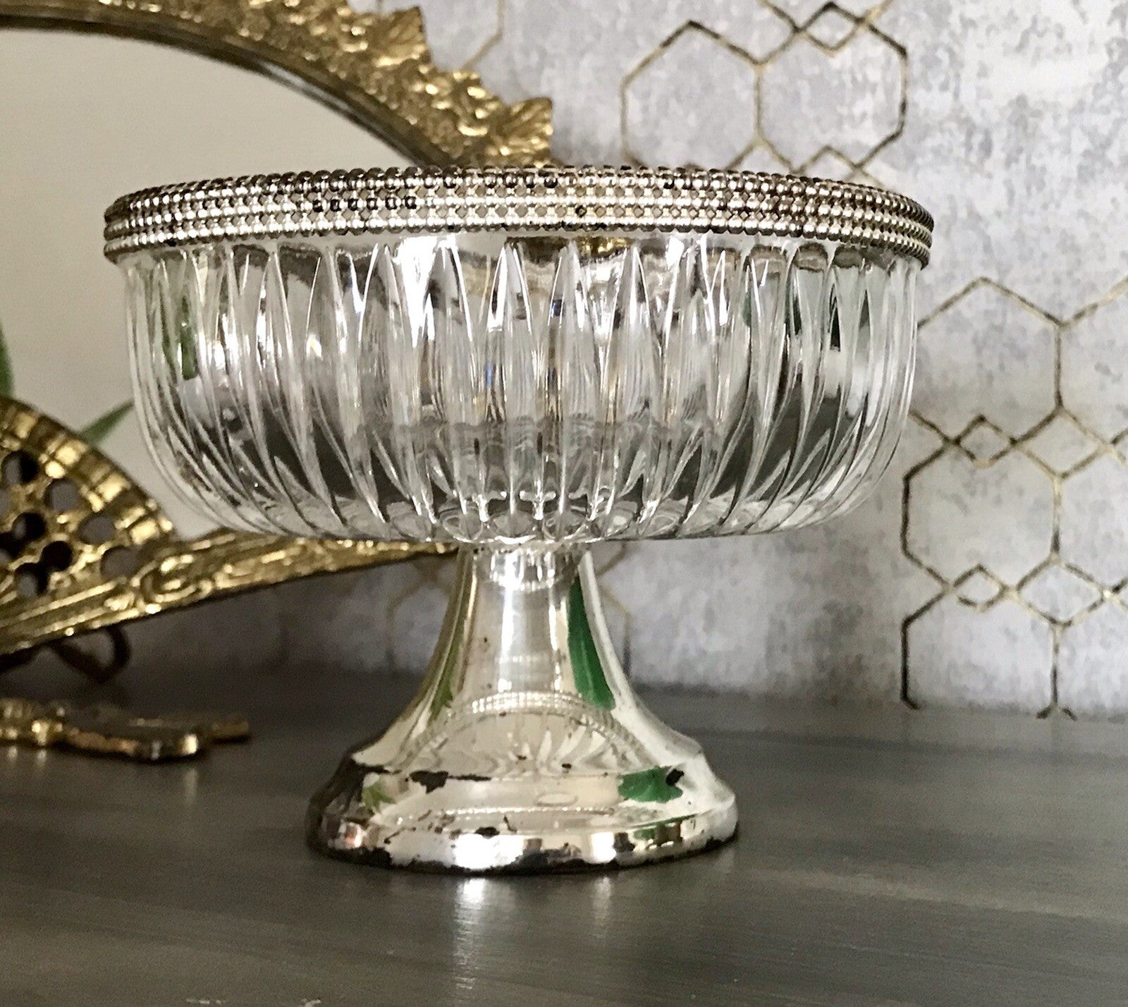Vintage Glasschale Fußschale  Schale Glas versilberte Montur Kristallglas?