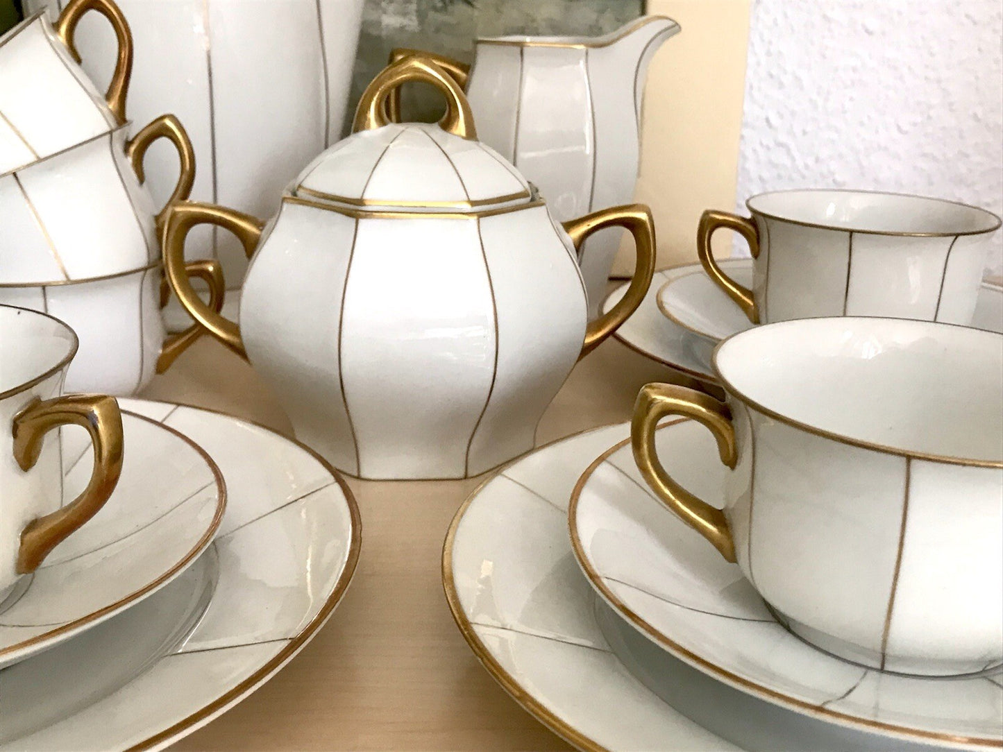 Antik Art Déco Porzellan 10+ Personen Kaffeeservice EDEL weiß Golddekor kantig