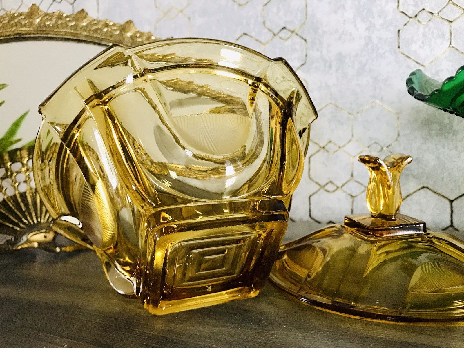 Antik Art Déco Dose Glasdose Pressglas Bernstein Gelb Amber