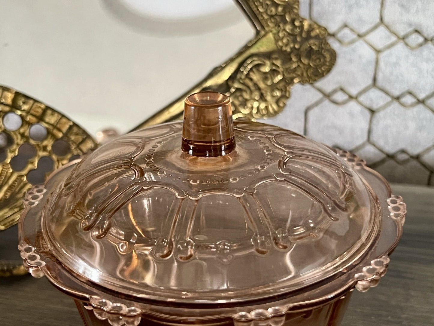 Art Déco Stil Dose Deckeldose Rosalin Rosa Pressglas