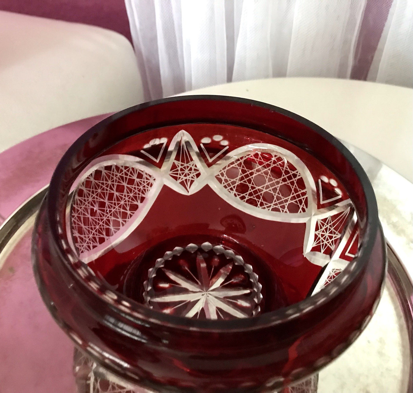Vintage EDEL Glasdose Deckeldose Bonboniere Kristallglas Schliff Rubin Rot