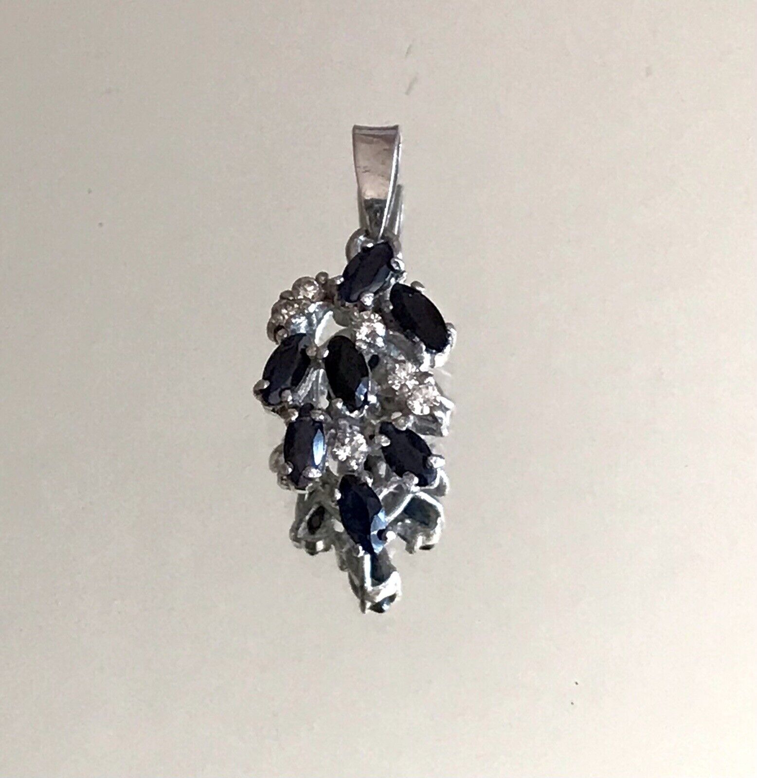 Antik Art Déco DAMEN 925 Silber Saphire? & farblose Steine Anhänger WUNDERSCHÖN!