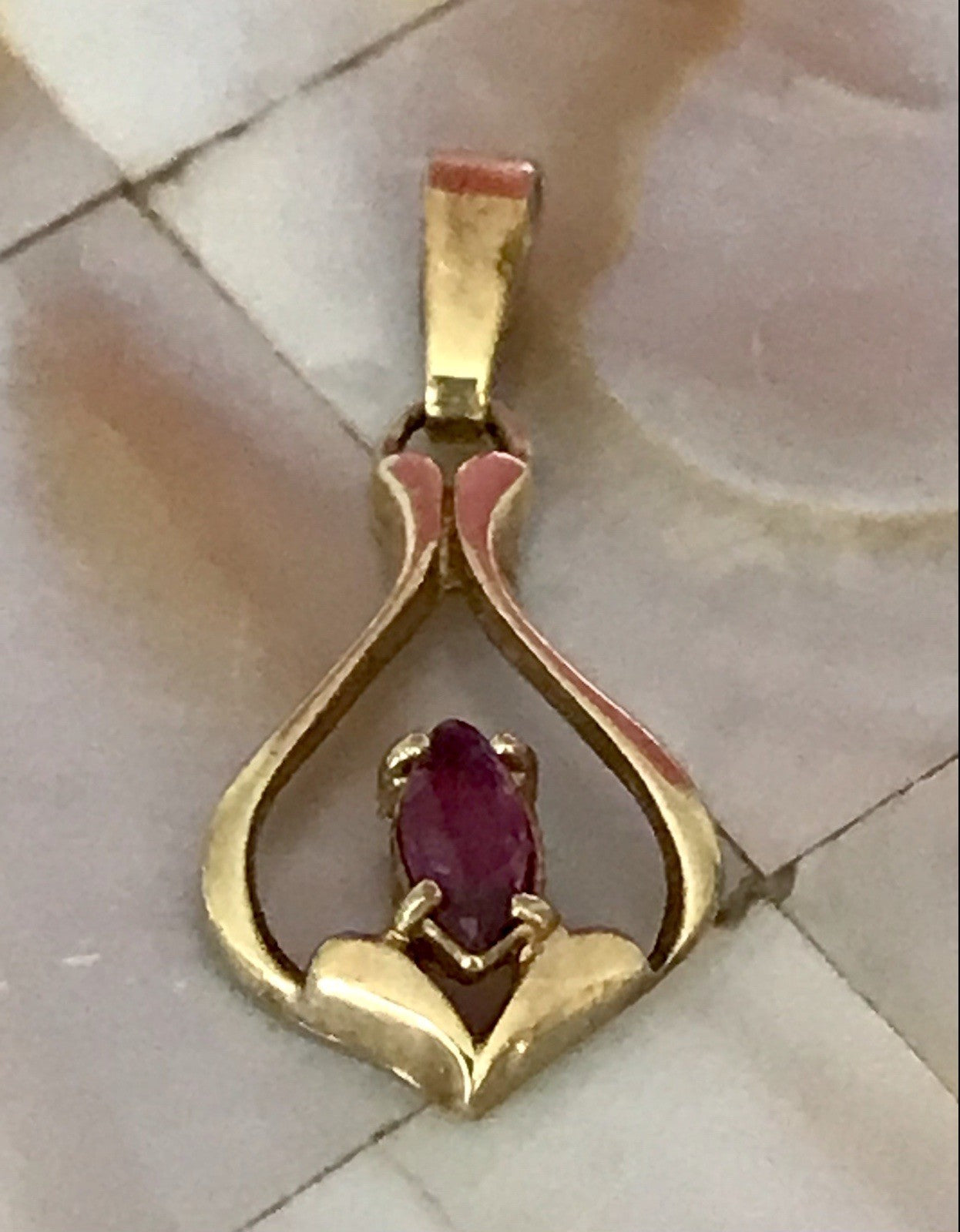 Vintage Designer kleiner Anhänger lila Stein Amethyst? Amerik. Doublè vergoldet