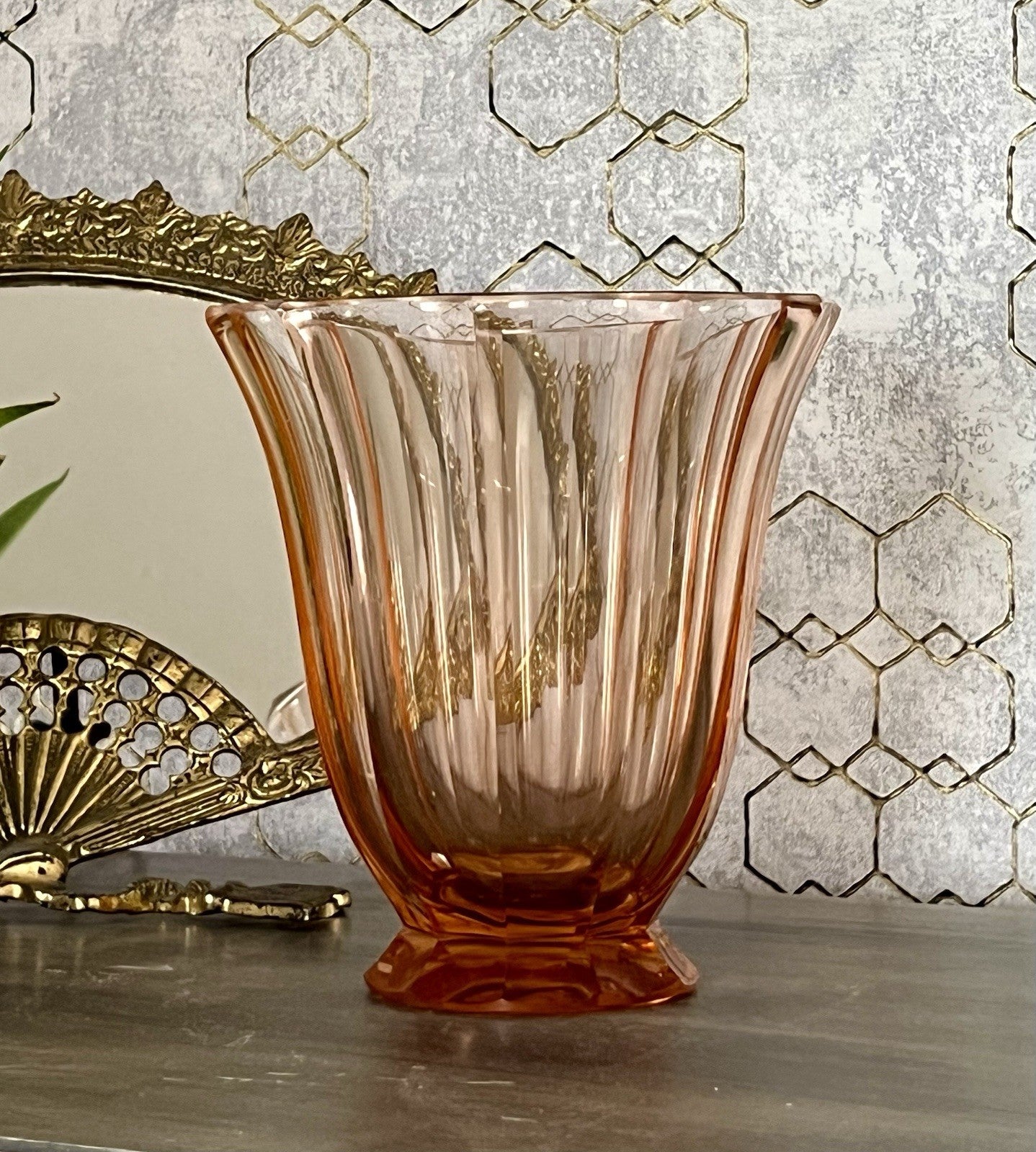 Antik Art Déco Vase Glasvase geschliffen rosa Rosalin Glas