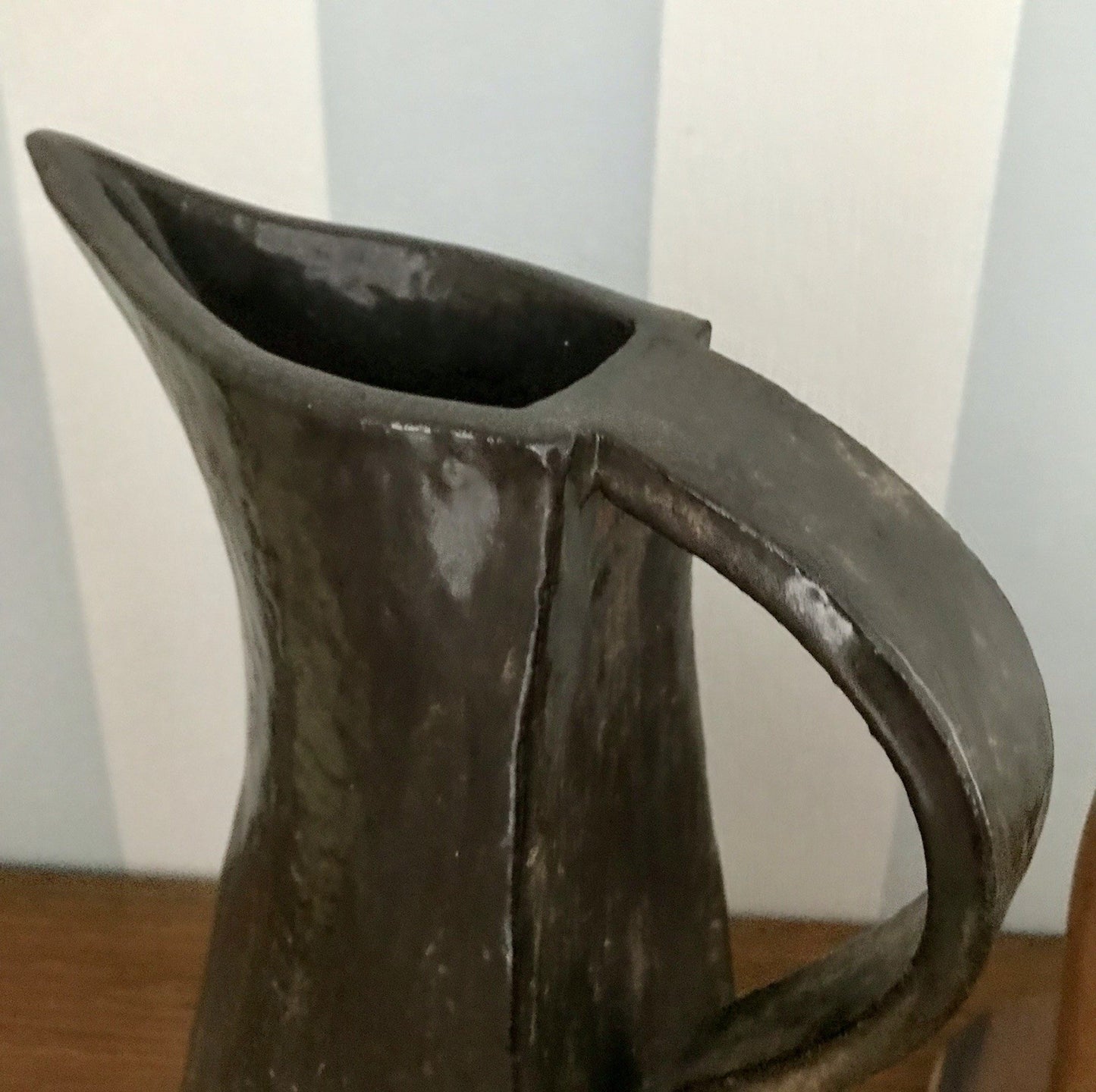 Vintage Designer Krug Kanne Steinzeug Studio Keramik signiert AH Kunstvoll