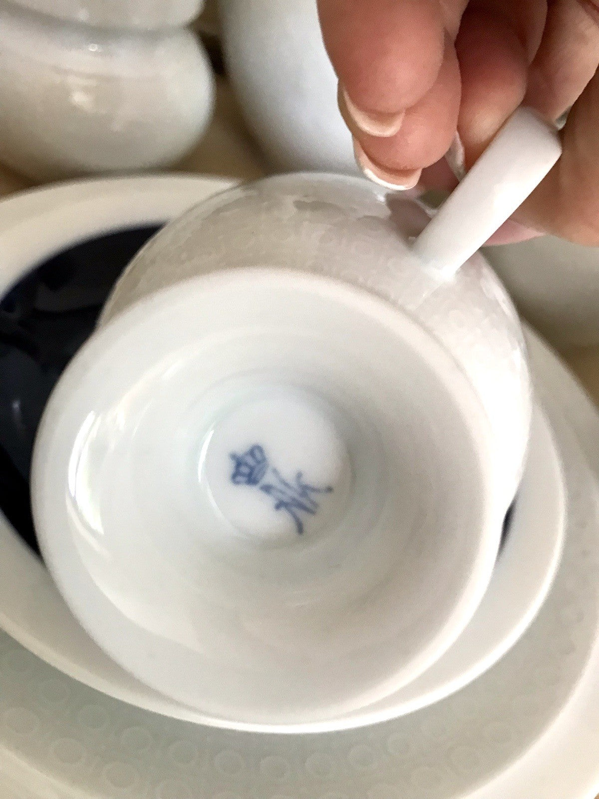 Ak Kaiser Porzellan Kaffeeservice 12 Personen Design weiß kobaltblau mit Relief