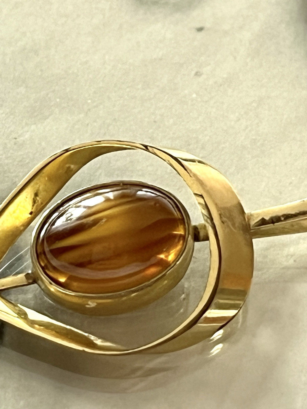 Vintage Designer Anhänger brauner Stein Amerik. Doublè vergoldet Tigerauge?