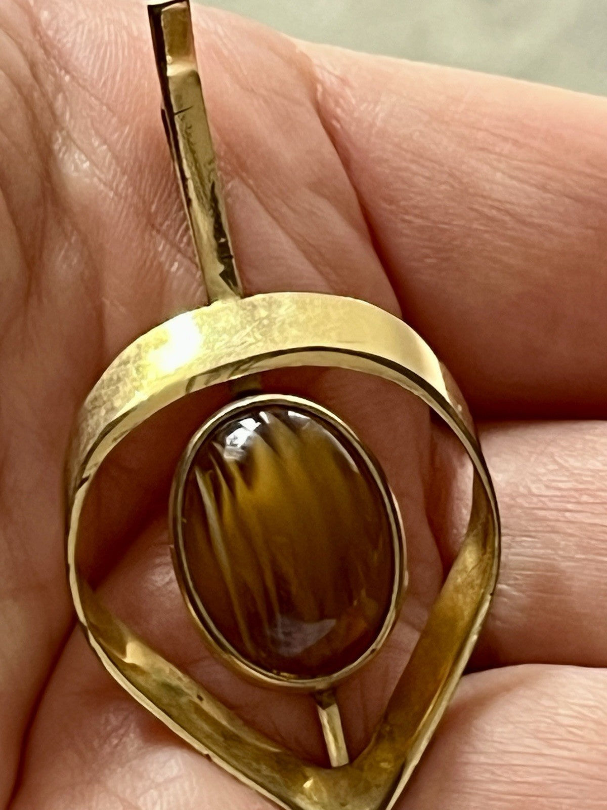 Vintage Designer Anhänger brauner Stein Amerik. Doublè vergoldet Tigerauge?