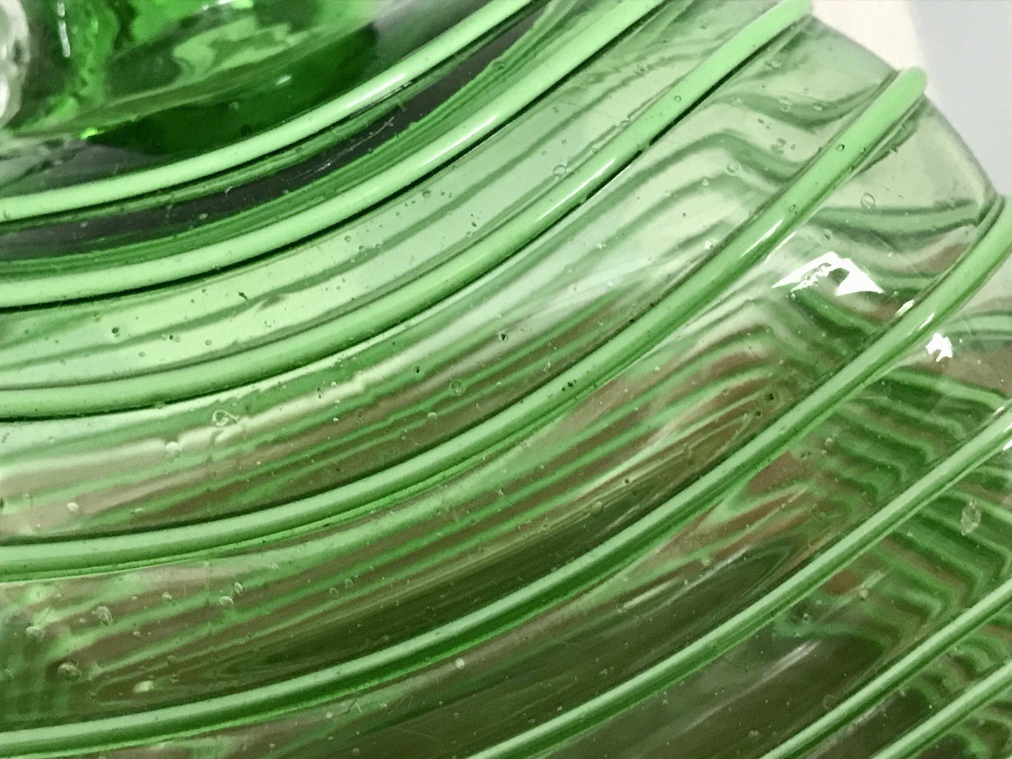 Vintage Vase Murano? Glasvase grün Aufschmelzungen Fäden Henkelvase