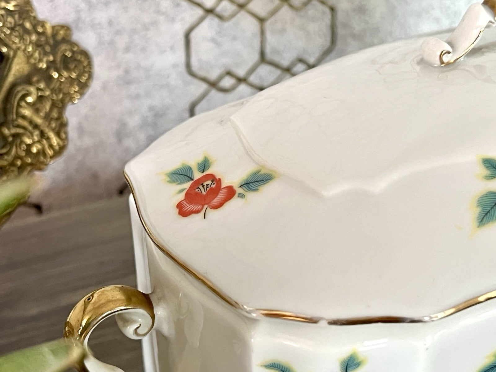 Antik Art Déco Porzellan Dose Deckeldose Schatulle Bonboniere gestempelt R Krone