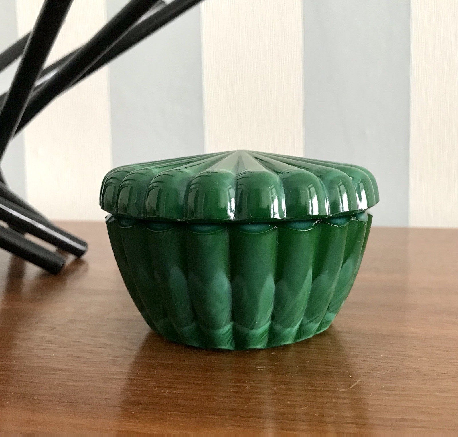 Antik Art Déco Glas Glasdose Deckeldose Glas Malachitglas Böhmen