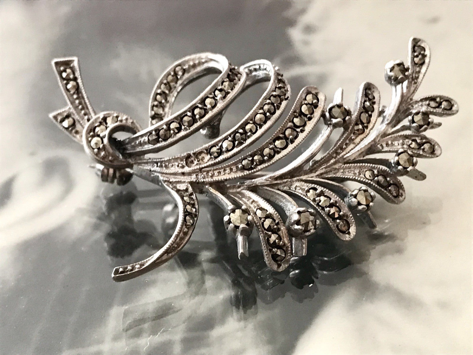 Antik Art Déco Edel prachtvoll Brosche Silber 835 Markasite