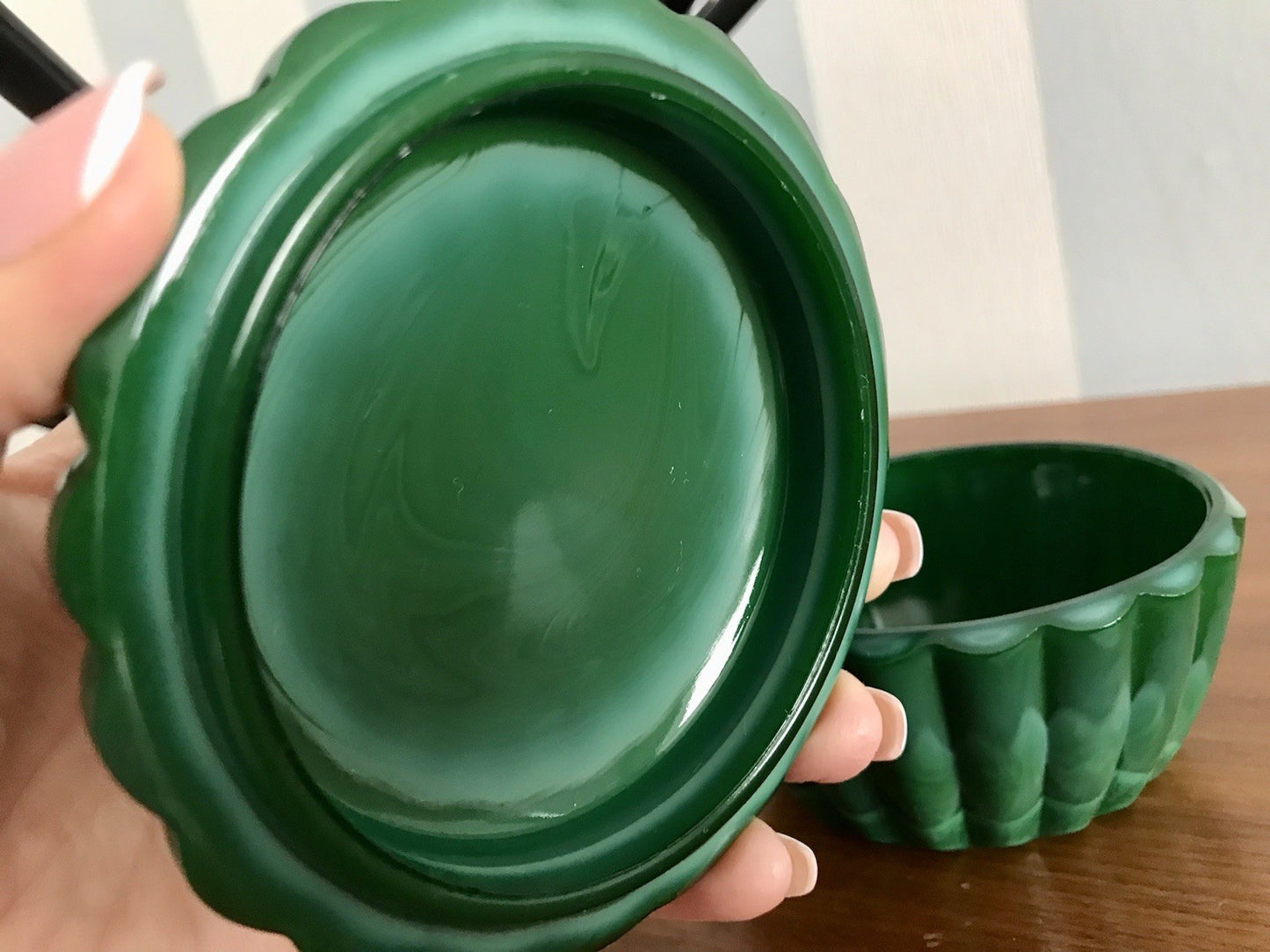 Antik Art Déco Glas Glasdose Deckeldose Glas Malachitglas Böhmen