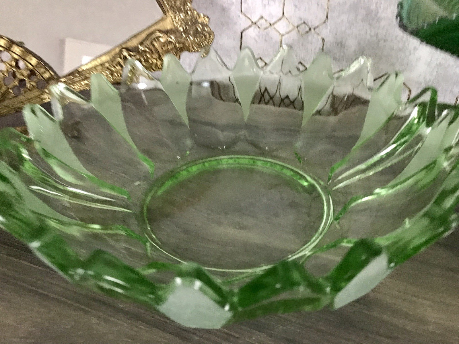 Antik Set grün Dessert Kompott Eis Schale 5x Schälchen Pressglas Art Déco Griffe