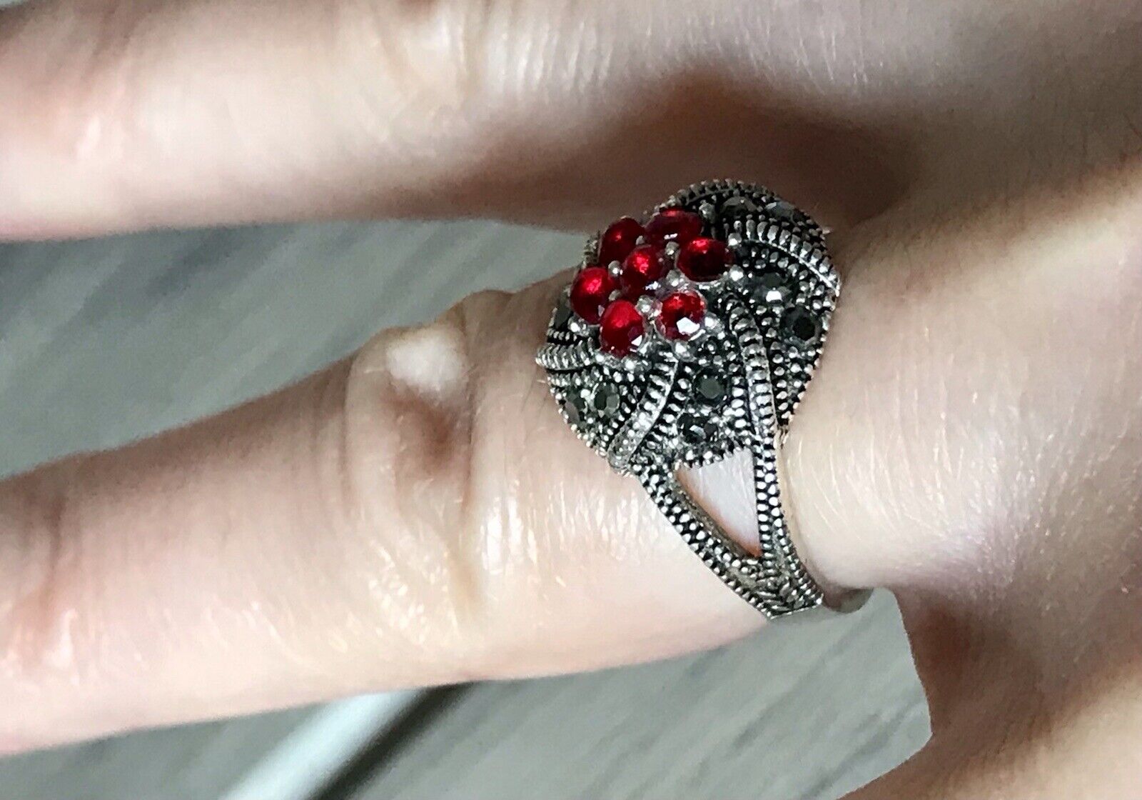 Alt antikisiert Damen Ring Silber 925 SUPER rote Steine Markasite Gr.55