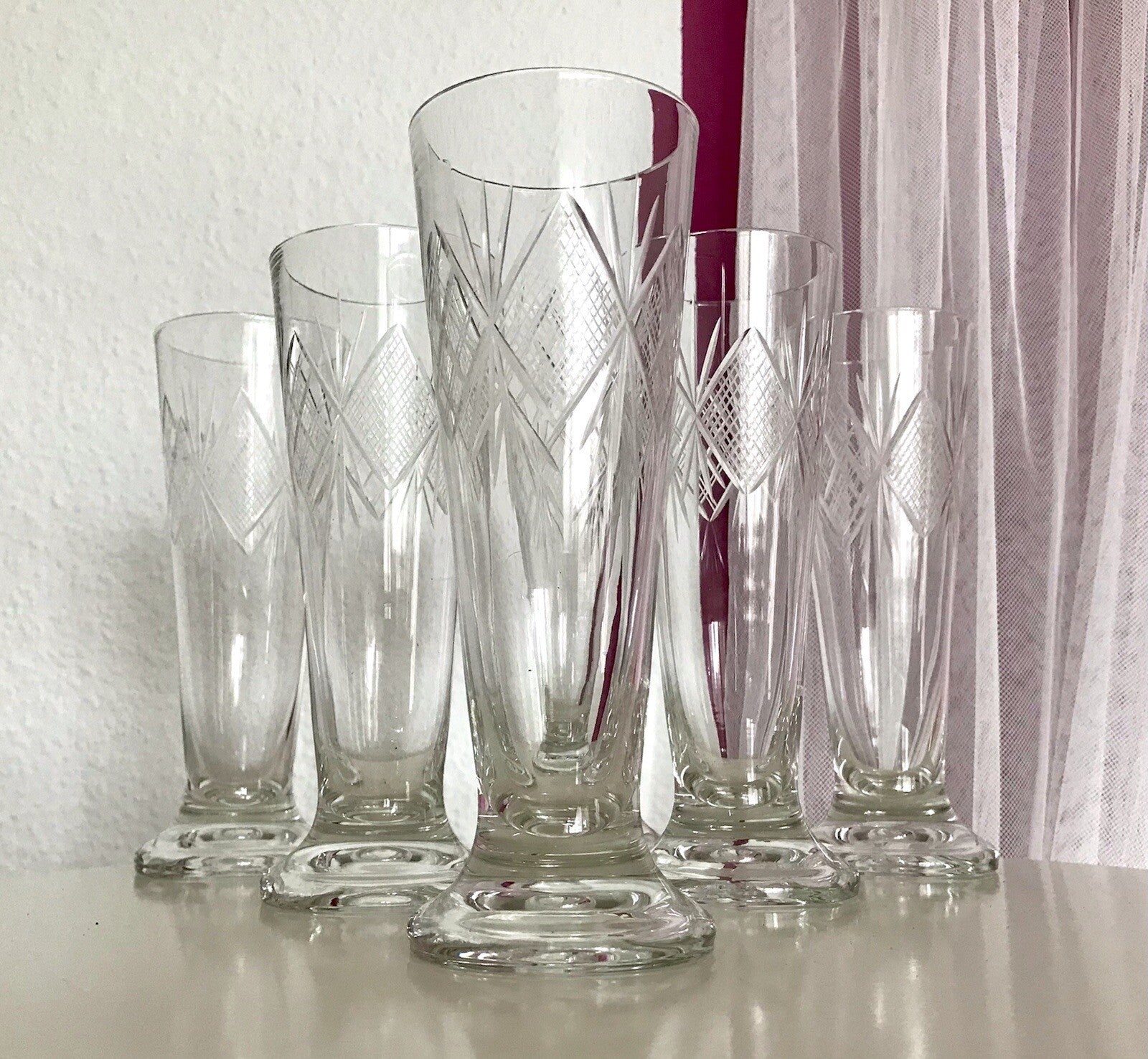Antik 6x Fußbecher Fußrand-Becher mundgebl. Pokalgläser Kristallglas? Schliff