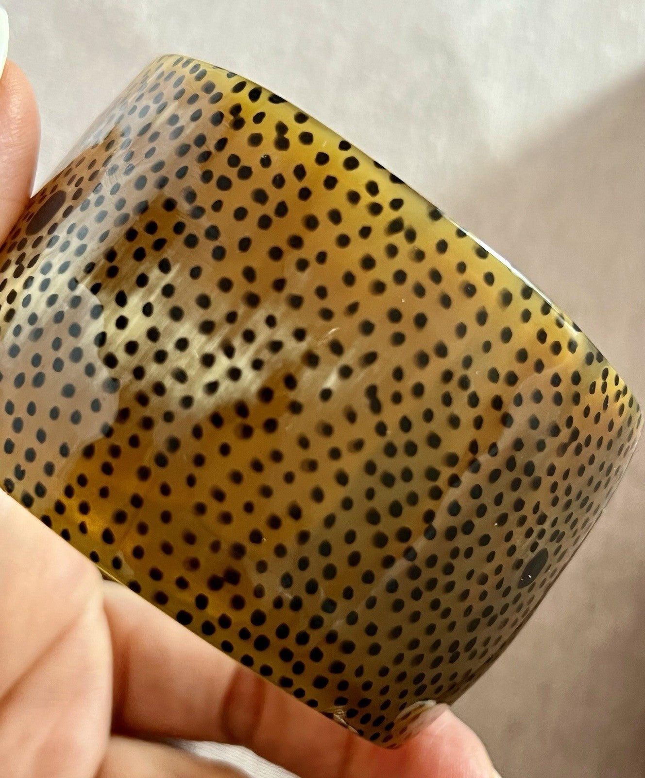 Vintage 1970er Armband Armreif Resin Afrika Büffelhorn-Optik Boho Tiermuster
