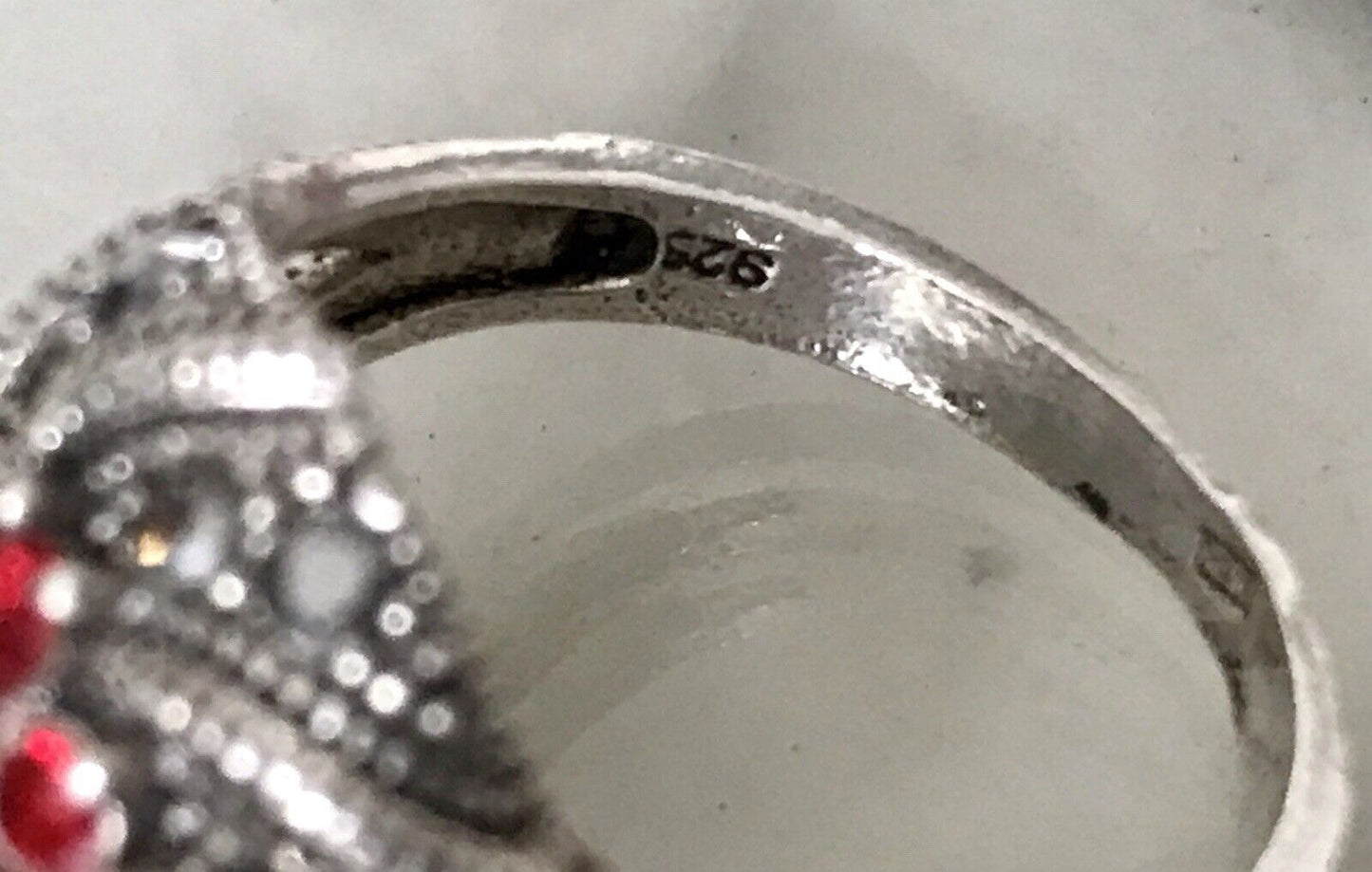 Alt antikisiert Damen Ring Silber 925 SUPER rote Steine Markasite Gr.55