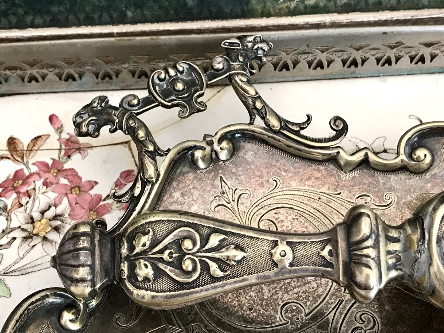 Antik versilbert Jugendstil Tischkehrset Tischkehrer Tisch Krümmelkehrer
