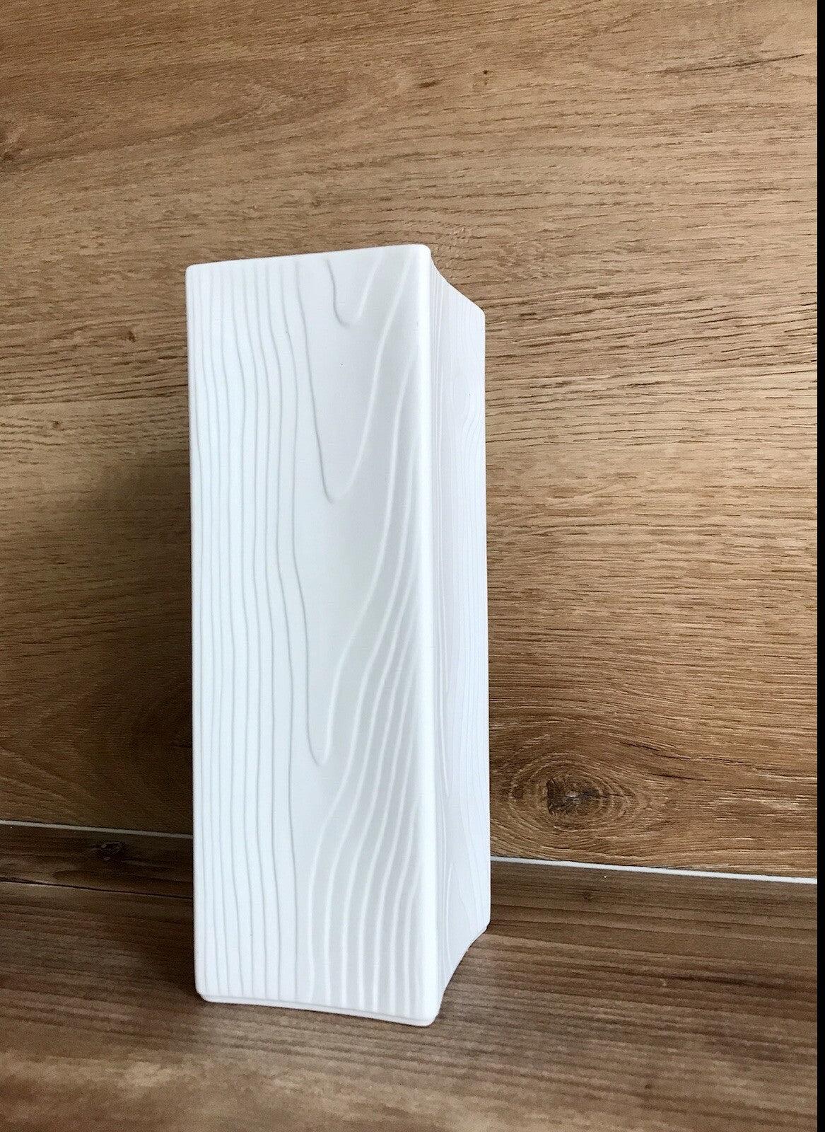 Vintage 60er Bisquit Porzellan Vase OpArt Seltmann Bavaria Holstruktur weiß