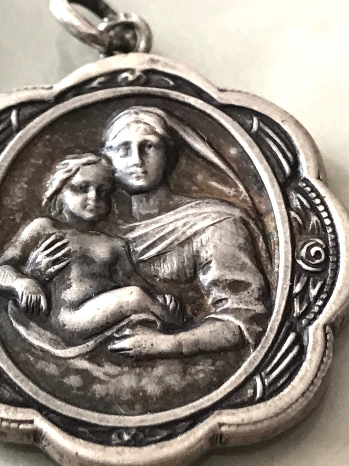 Antik Edel Anhänger Kettenanhänger Silber christlich Maria Mutter Gottes Jesus