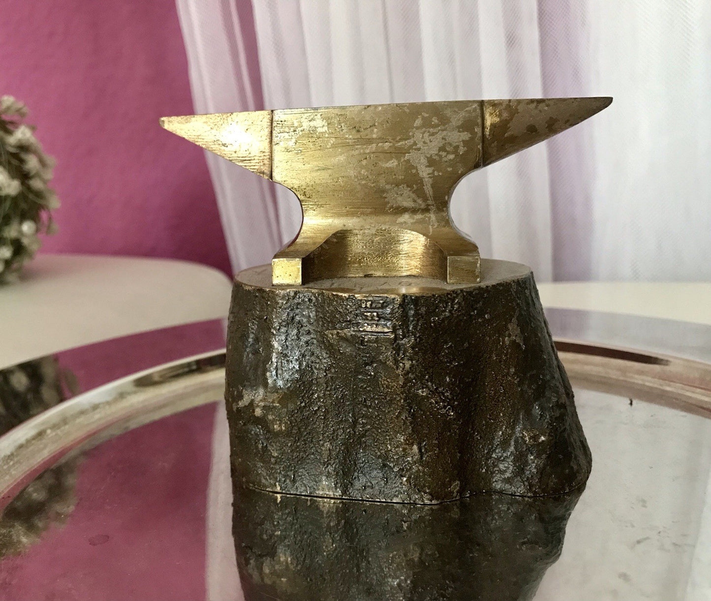 Vintage Mini Amboss Siemag Goldschmied Uhrmacher auf Sockel Brutalist Siegen