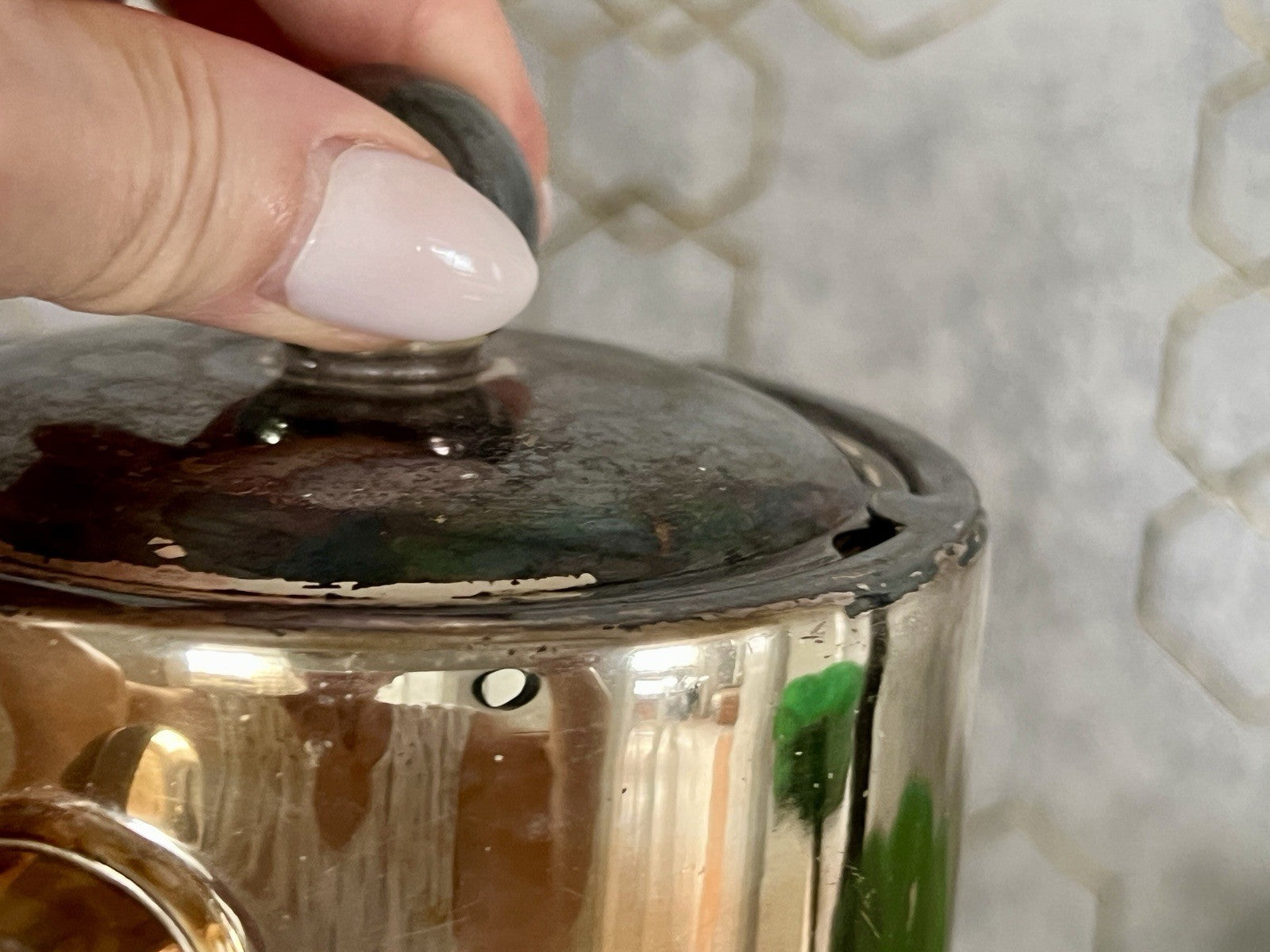 Antik Art Dèco DRGM Karaffe Kalte Ente  Glas optisch gerippt versilberte Montur