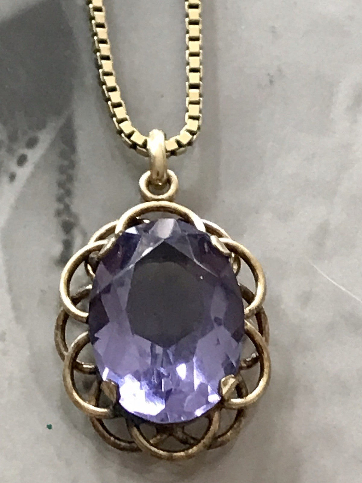 Alt Vintage Edel Kette & Anhänger lila Stein Amethyst? vergoldet Amerik. Doublè