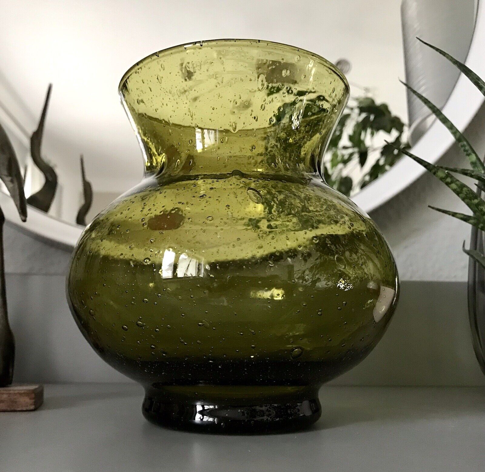 Vintage 60er Design Glasvase Glas oliv Grün Vase  Mid Century Bubble