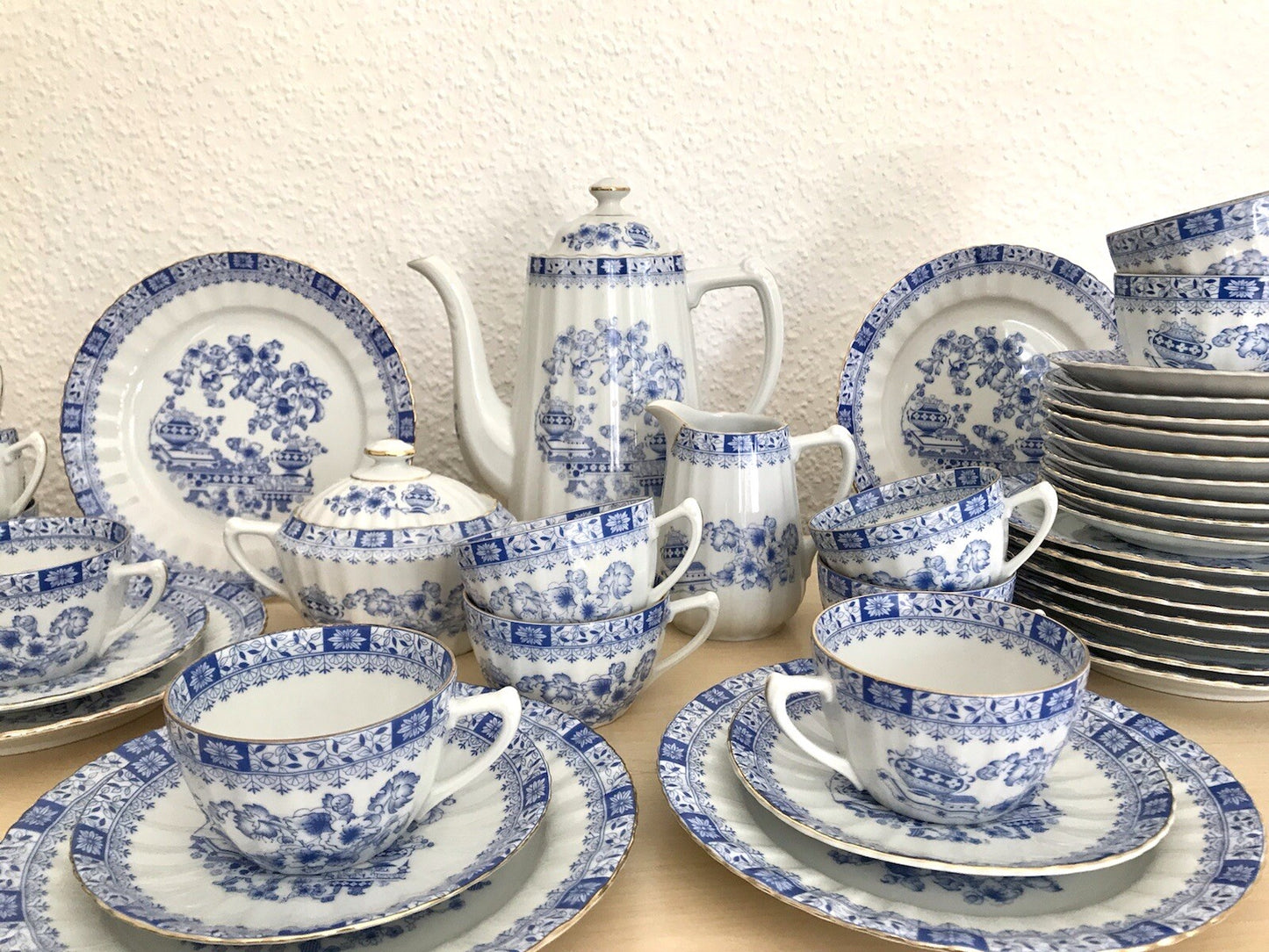 Edel Vintage Porzellan Kaffeeservice 12 Pers. Seltmann Weiden &andere China blau