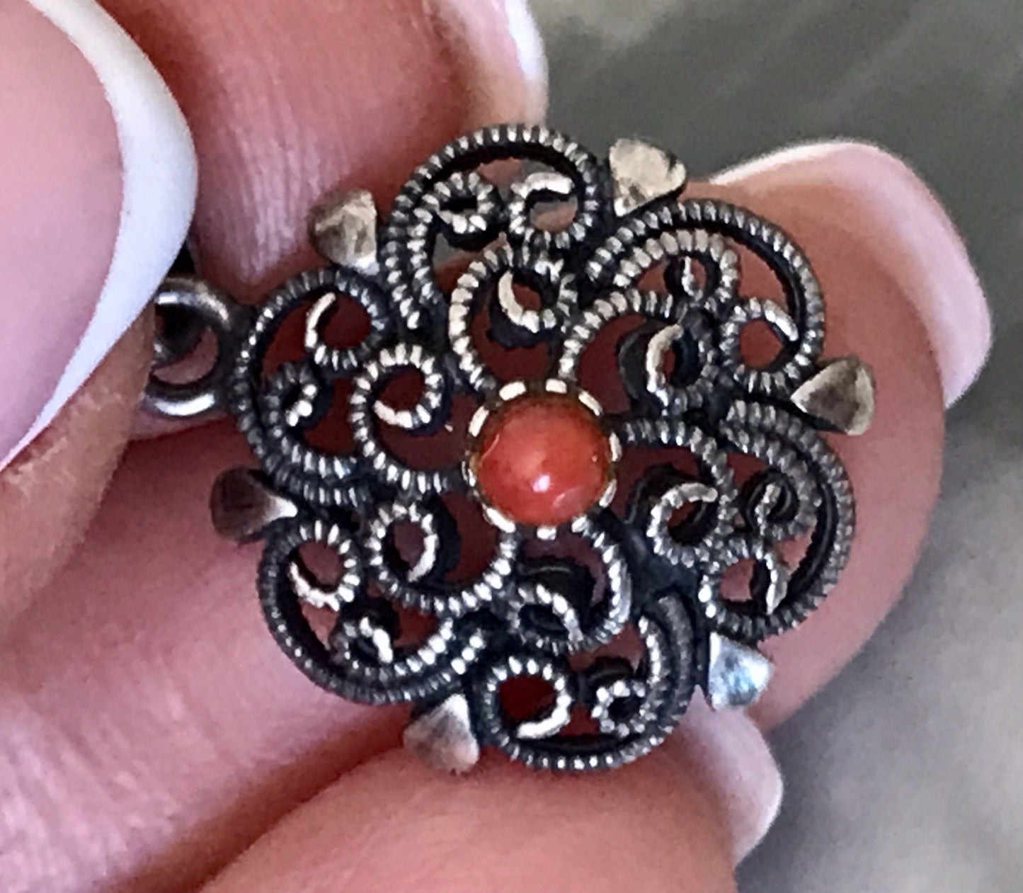 Antik Jugendstil Art Déco Anhänger 800 Silber filigran Koralle?