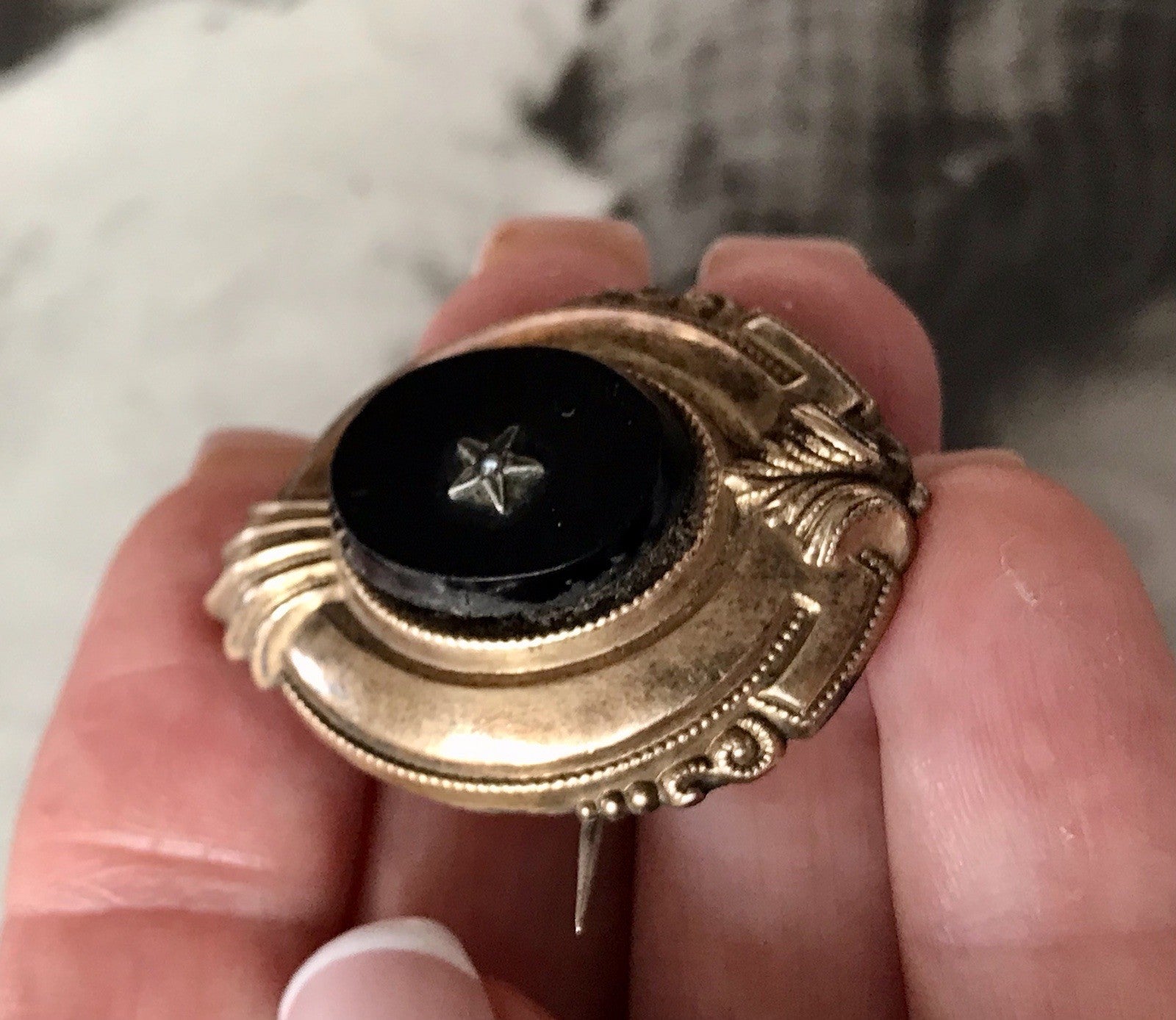 Antik Brosche Walzgold auf Silber gold Anhänger? Schaumgold Doublè Onyx