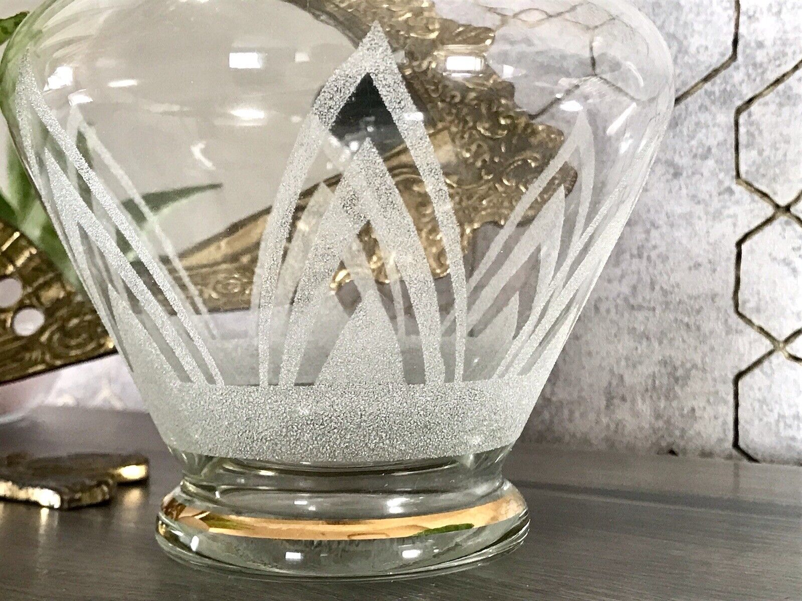 Antik Art Déco Likör Karaffe Glas schwarzer Stopfen Kröselaufschmelzungen