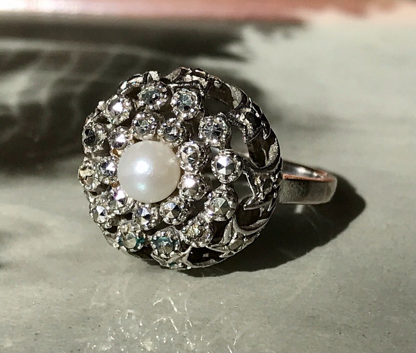 Antik Edel DAMEN Entourage RING Silber 835 Perle Markasite Gr.52