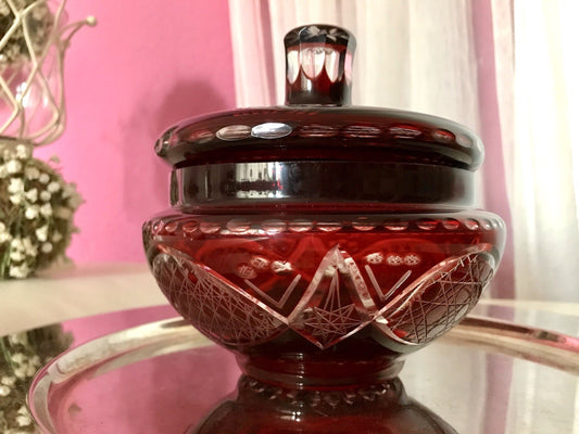 Vintage EDEL Glasdose Deckeldose Bonboniere Kristallglas Schliff Rubin Rot