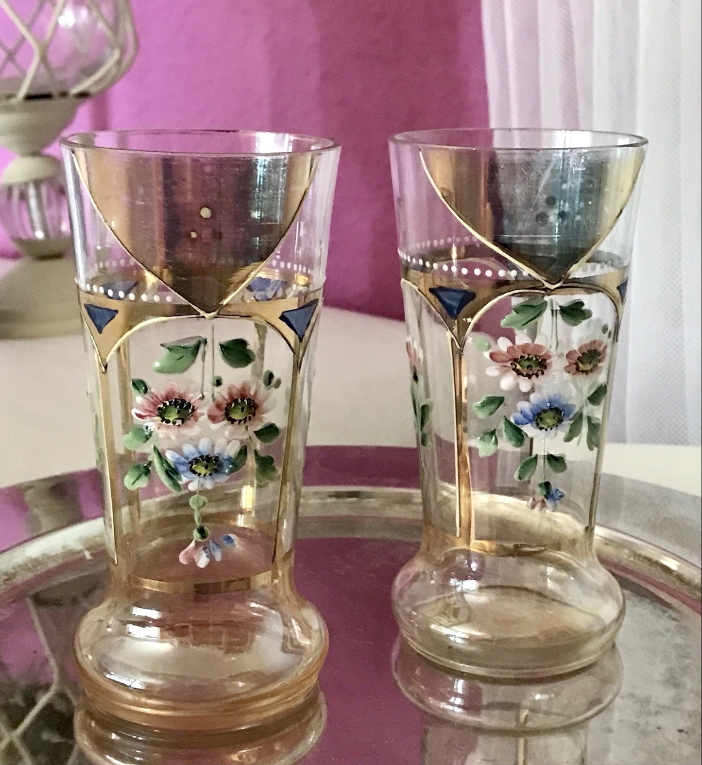 Antik Jugendstil Emaile -Malerei Glas Fußbecher Becher Pokal Bierglas irisierend