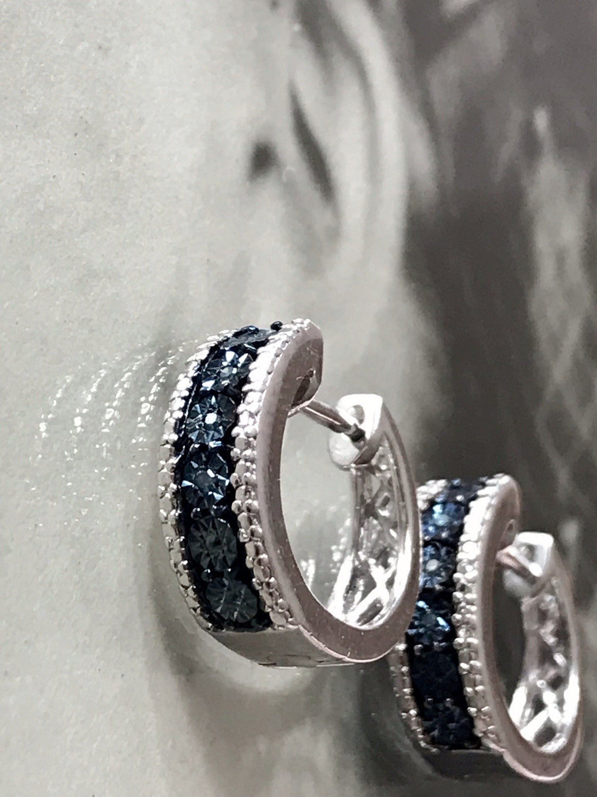 Ohrringe 925 Silber Creole Klappcreolen blaue Steine Saphire? Edel HN