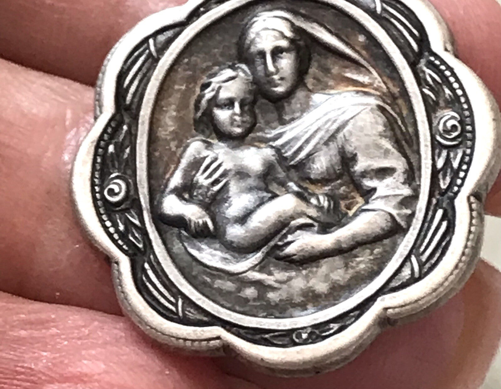 Antik Edel Anhänger Kettenanhänger Silber christlich Maria Mutter Gottes Jesus