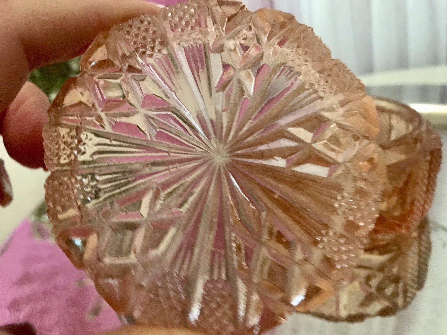 Antik Art Déco Dose Deckeldose Zierdose Pressglas Rosalin rosa Glas