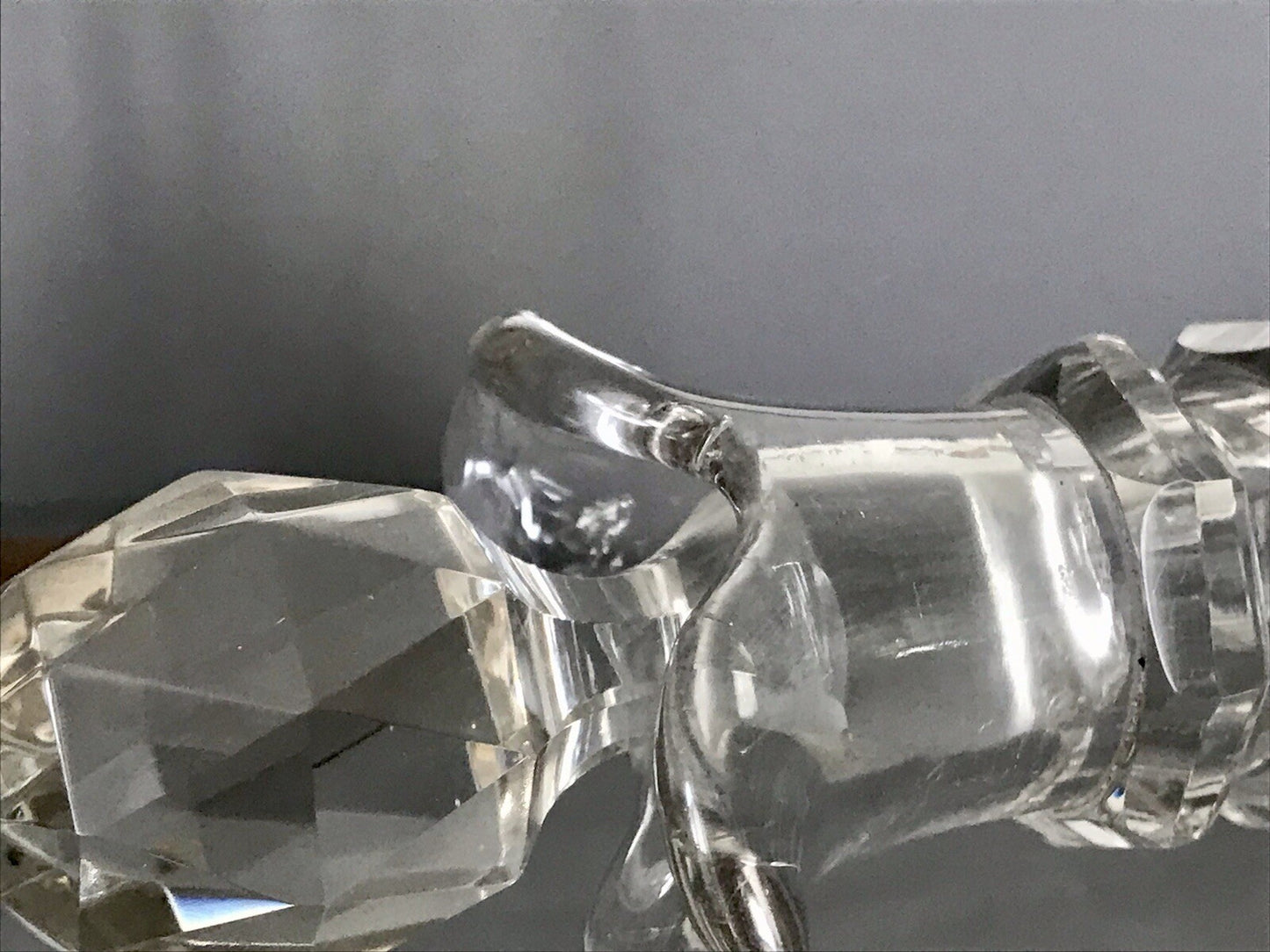 Antik Biedermeier kleine Karaffe Weinkaraffe Dekanter Glas Flächenschliff kantig