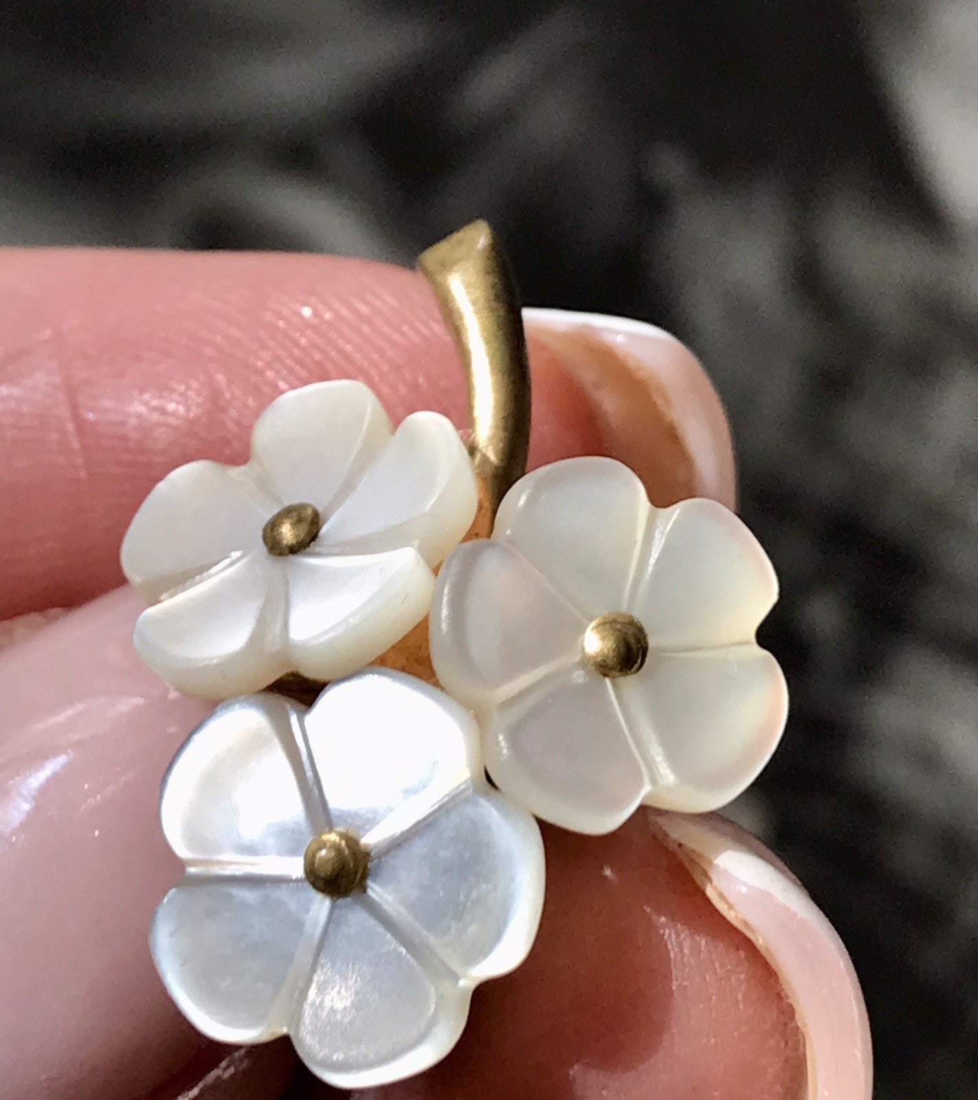 Vintage 50er Ohrclipse Ohrringe 3 weiße Blumen