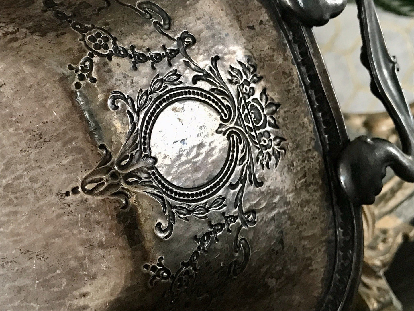 Antik Schale versilbert Art Nouveau Jugendstil  um 1900 oval Handhaben Relief