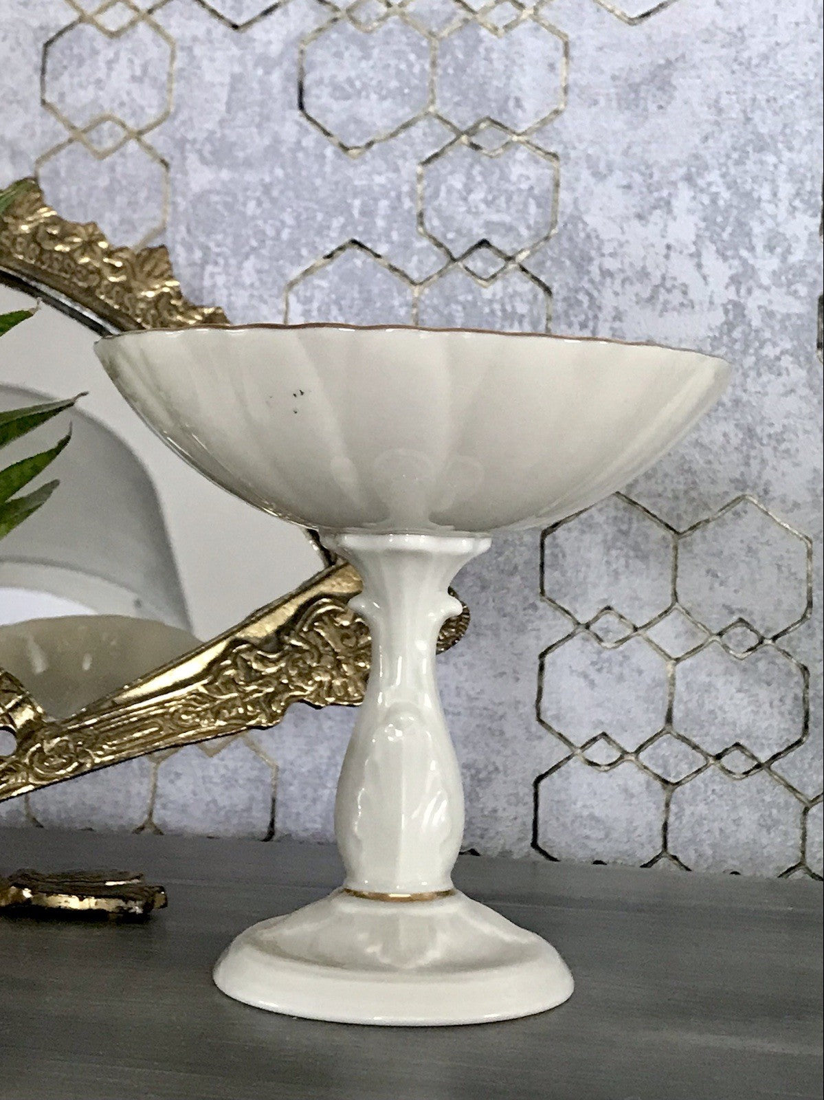 Antik Porzellan Fußschale Schale auf Fuß USA Lenox elfenbein gold Blume
